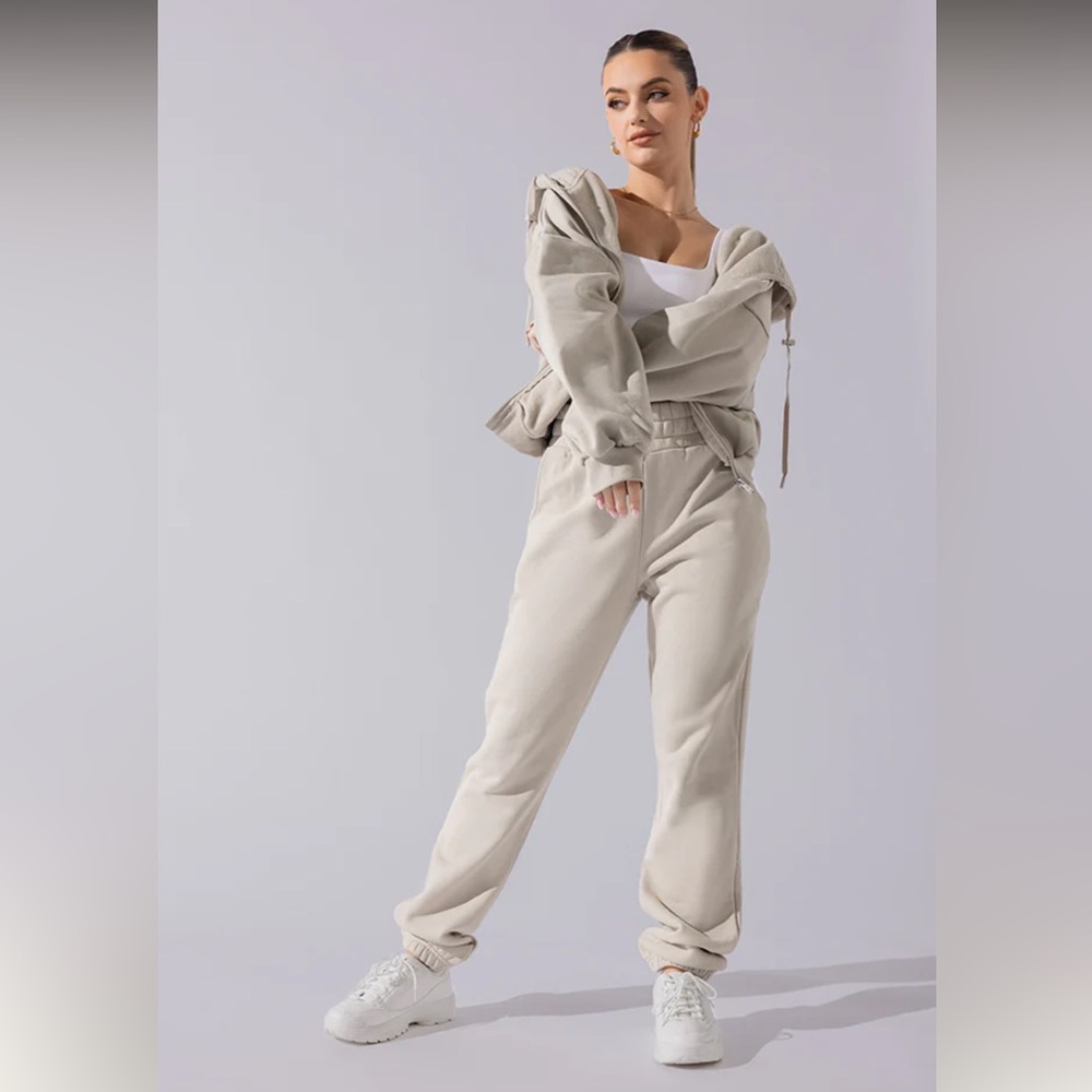 POPFLEX CLOUD ZIP UP + SWEATPANT SET IN SEASHELL🐚 XXS-XS
